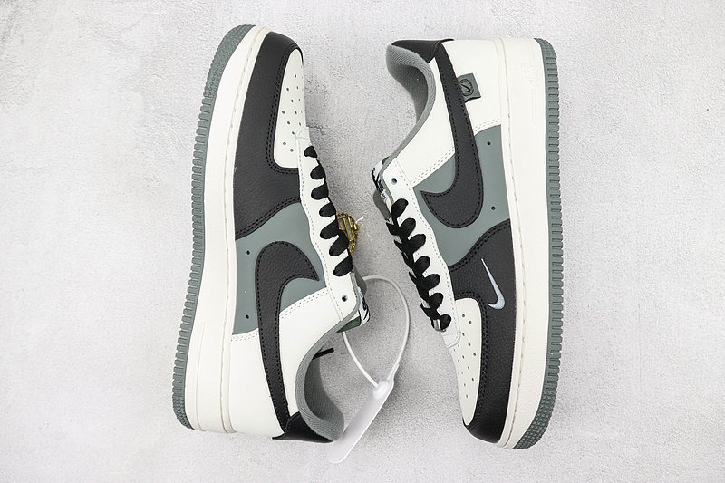 Nike Air Force 1 Low "Black/Grey/Milk White" фото № 6