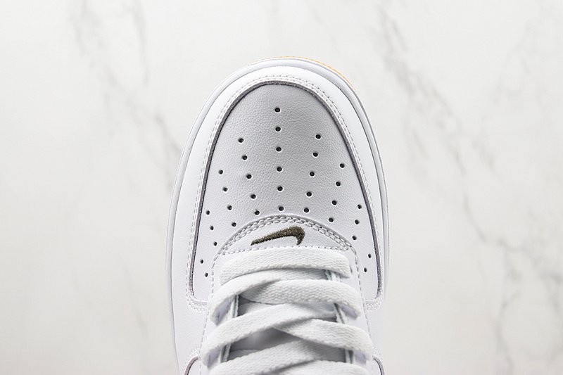 Nike Air Force 1 Low "White Chocolate" фото № 4