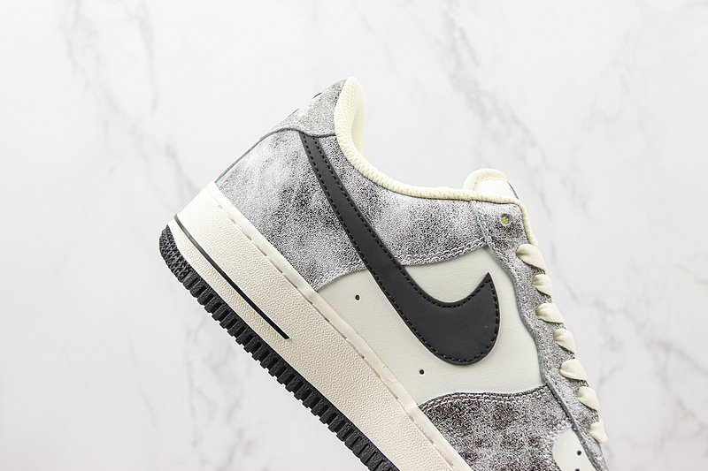 Nike Air Force 1 Low 07 "Light Grey/Rock Black/White" фото № 3