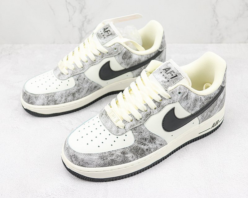 Nike Air Force 1 Low 07 "Light Grey/Rock Black/White" фото № 5
