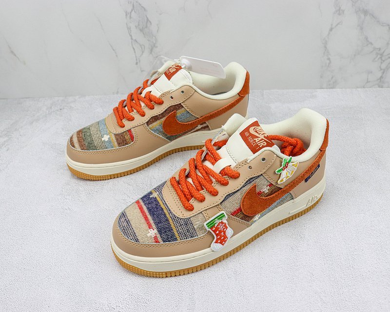 Nike Air Force 1 Low "Christmas Stocking" фото № 5