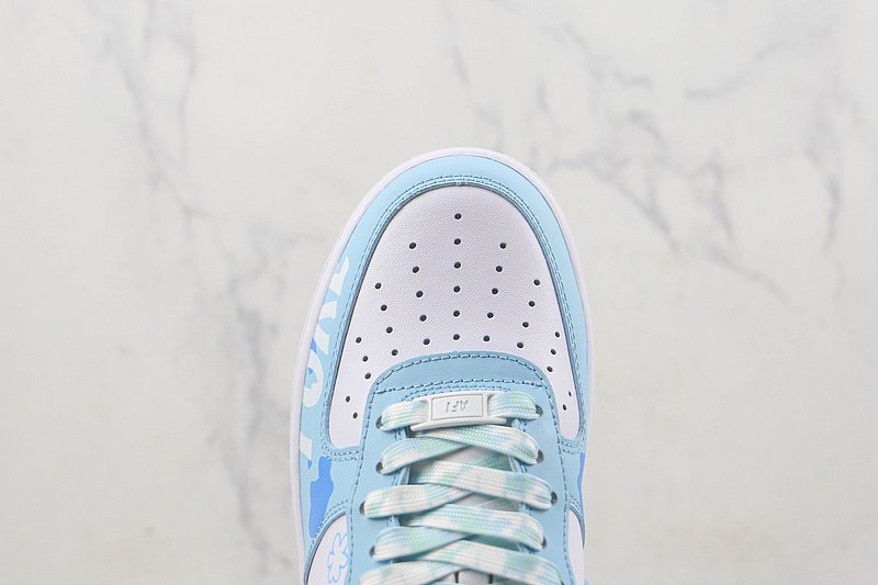 Nike Air Force 1 Low "Light Blue/Love" фото № 4