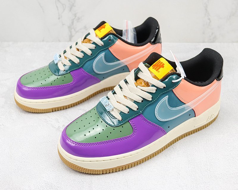 Undefeated x Nike Air Force 1 Low "Wild Berry/Purple/Blue/Purple" фото № 5