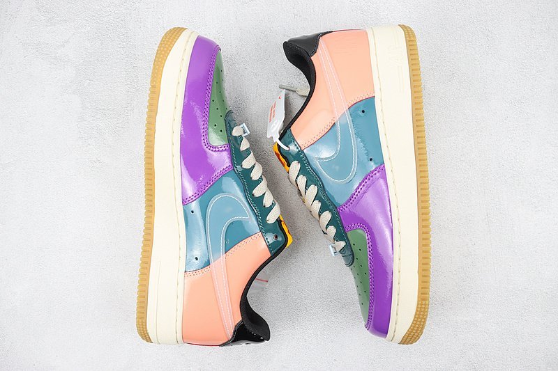 Undefeated x Nike Air Force 1 Low "Wild Berry/Purple/Blue/Purple" фото № 6