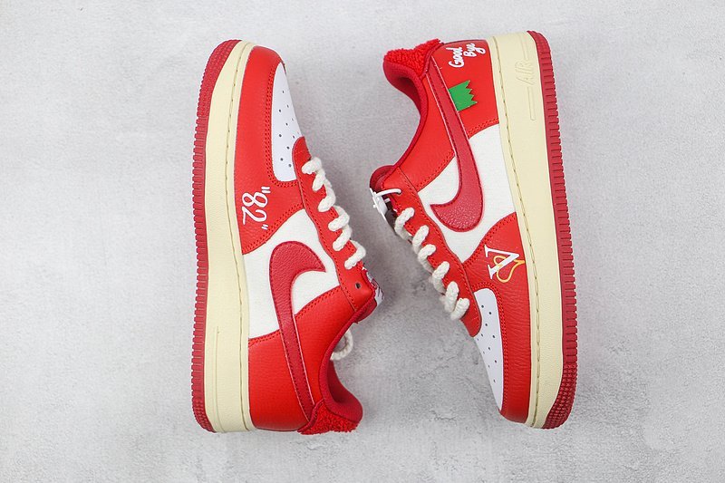 Nike Air Force 1 Low "Good Bye Christmas Red/White" фото № 7