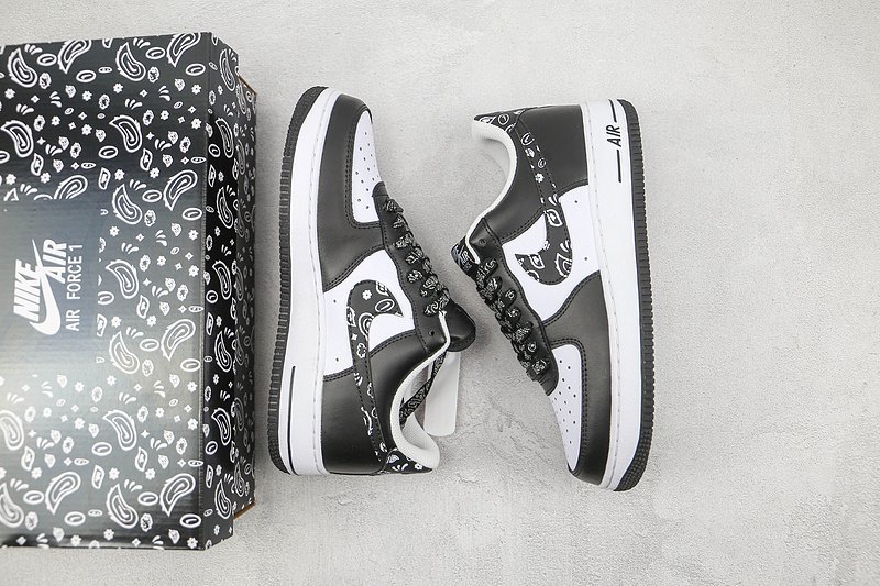 Nike Air Force 1 Low "Black Paisley" фото № 7