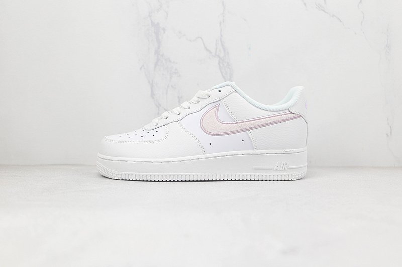 Nike Air Force 1 07 "Essential" фото № 2