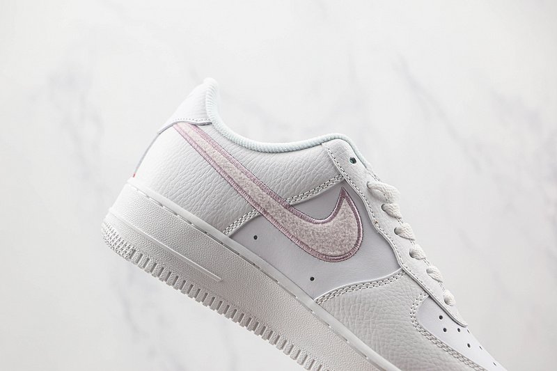 Nike Air Force 1 07 "Essential" фото № 4