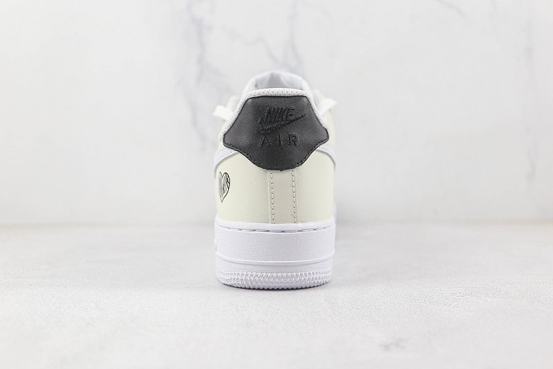 Nike Air Force 1 Low '07 "White" фото № 9