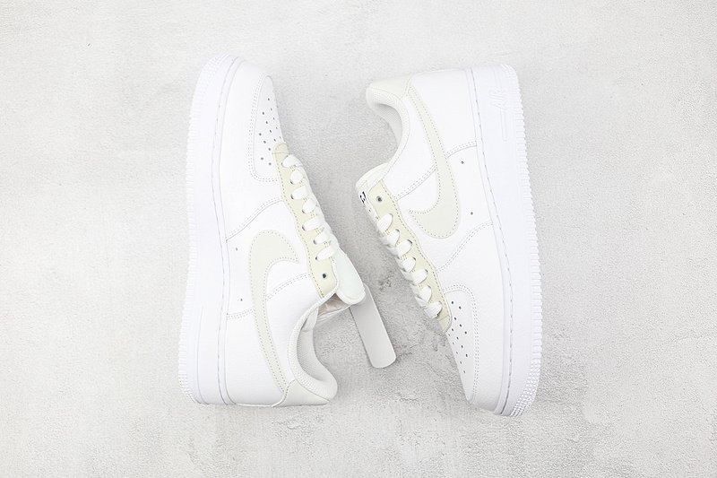 Nike Air Force 1 07 Low "White/Light Grey" фото № 6