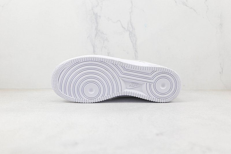 Nike Air Force 1 07 Low "White/Light Grey" фото № 8