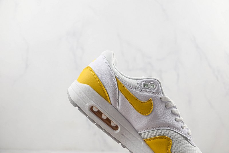Nike Air Max 1 "Tour Yellow" фото № 4
