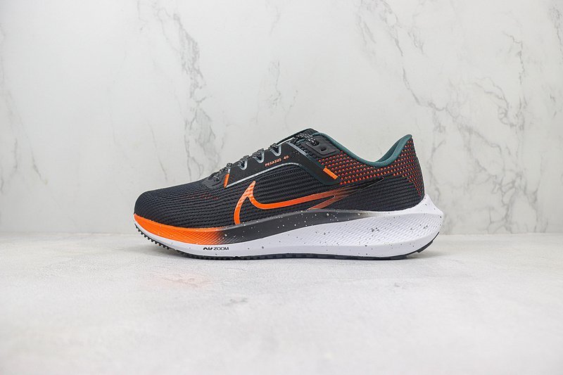Nike Air Zoom Pegasus 40 "Midnight/Orange" фото № 2
