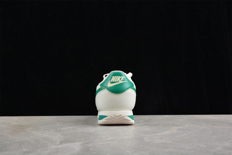 Nike Cortez "Sail Stadium Green" фото № 5