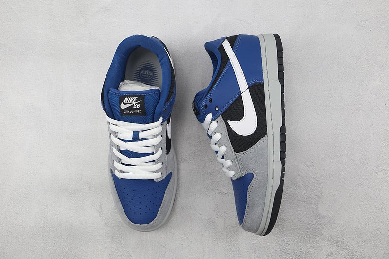 Nike Dunk Low Pro "Futura" фото № 6