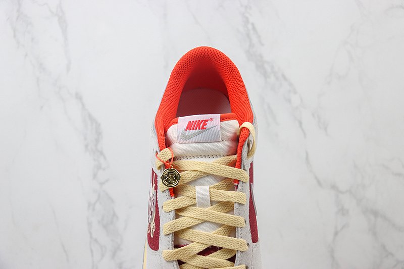 Nike Dunk Low "Dragon 2024/Grey" фото № 5