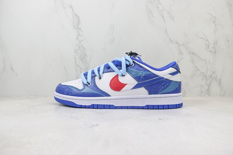Nike Dunk Low "Pepsi/Blue" фото № 2