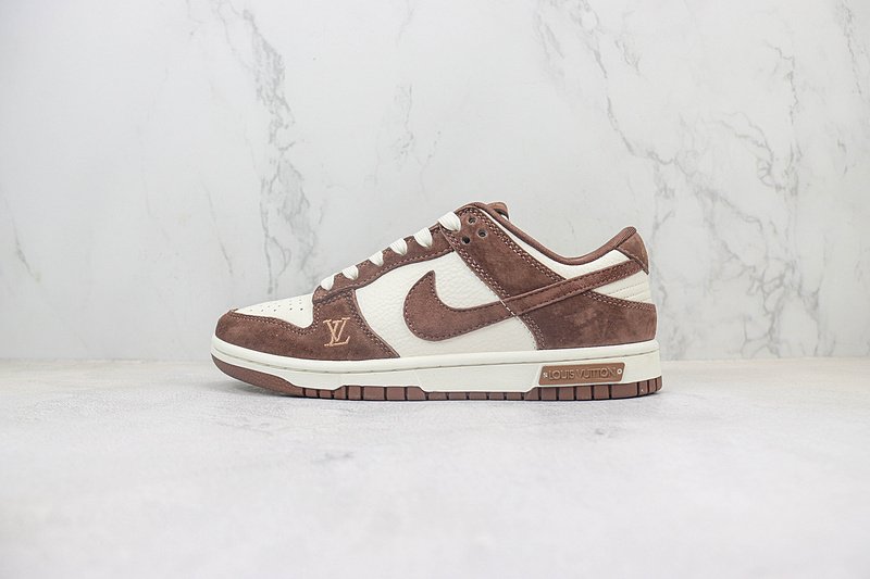 Louis Vuitton x Nike Dunk Low "Callie Brown/Cream White" фото № 2