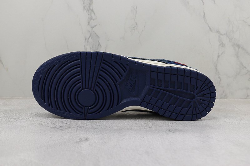 Nike Dunk Low Retro "Levi‘s Swoosh" фото № 9