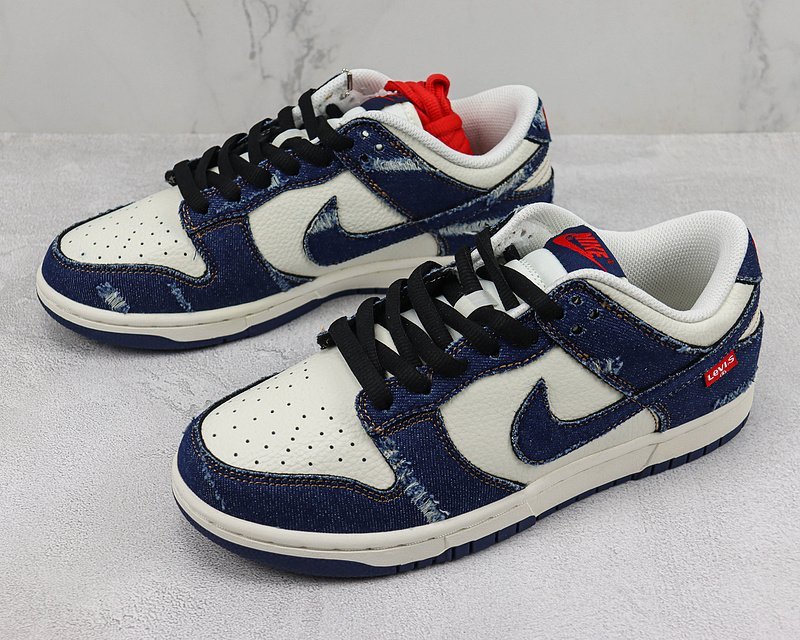 Nike Dunk Low Retro "Levi‘s Swoosh" фото № 5
