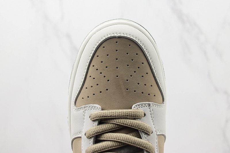 Otomo Katsuhiro x Nike SB Dunk Low "Steamboy OST/Khaki/Black" фото № 3