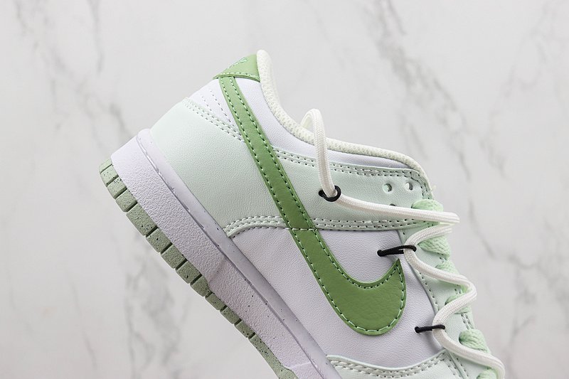 Nike Dunk SB Low "Next Nature" фото № 4