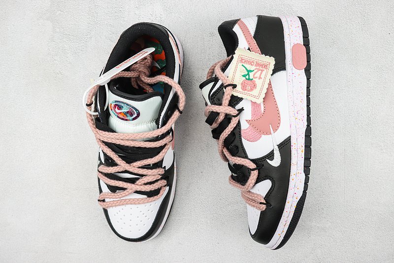 Nike Dunk Low "Roses" фото № 7