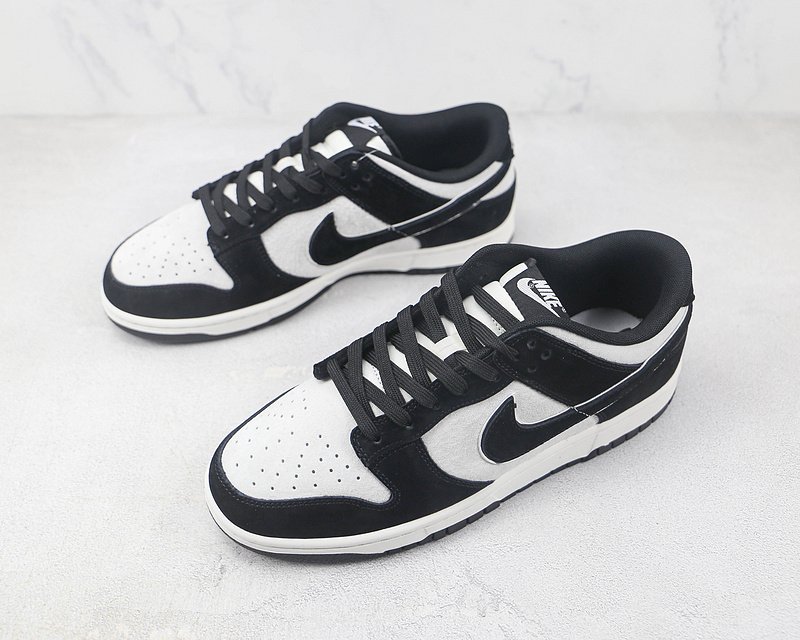 Otomo Katsujiro x Dunk SB Low "Steamboy OST/Silver Swoosh" фото № 5