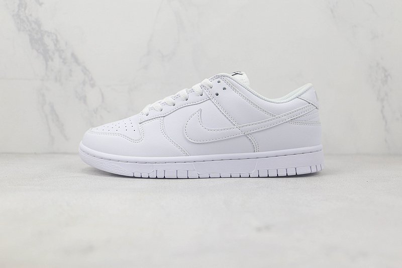 Nike Dunk Low "Triple White" фото № 2