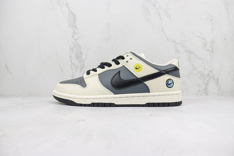 Nike Dunk Low "White/Black/Grey/Smiley" фото № 2
