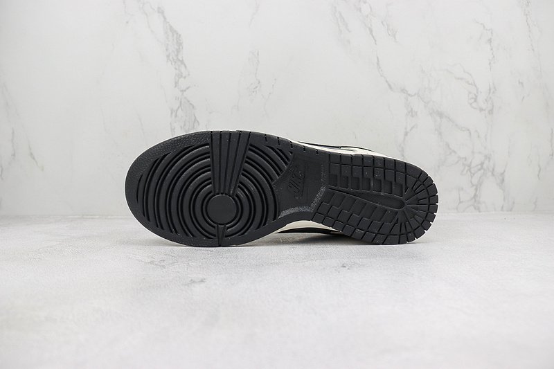 Nike Dunk Low "White/Black/Grey/Smiley" фото № 8