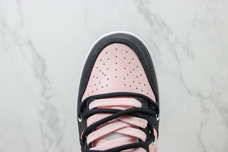 Nike Dunk Low "Pink Line" фото № 4