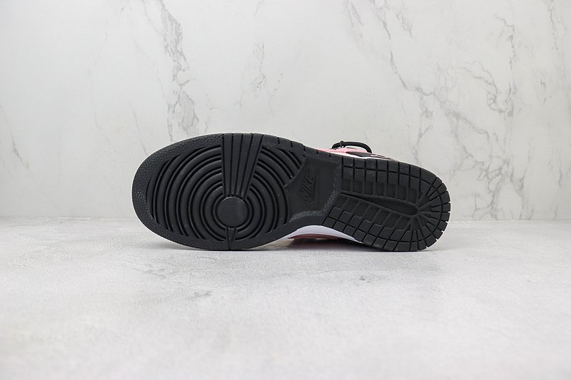 Nike Dunk Low "Pink Line" фото № 8