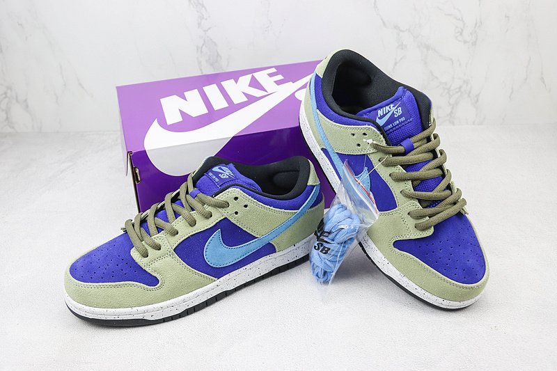 Nike Dunk Low "Celadon" фото № 7