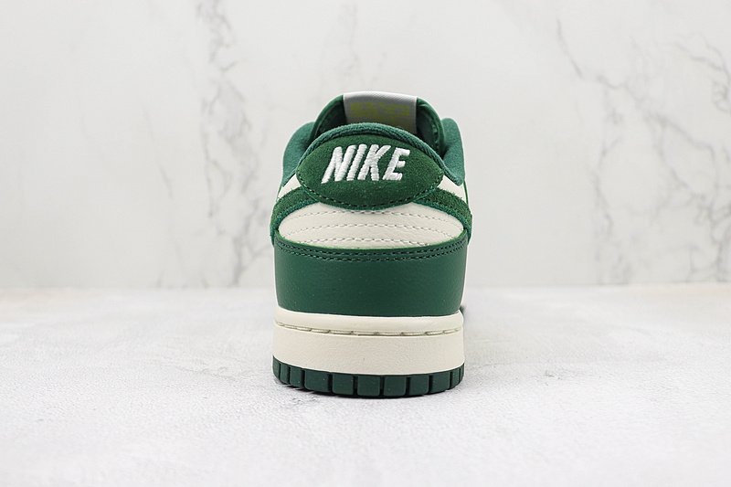 Nike Dunk Low SE "Noble Green" фото № 8
