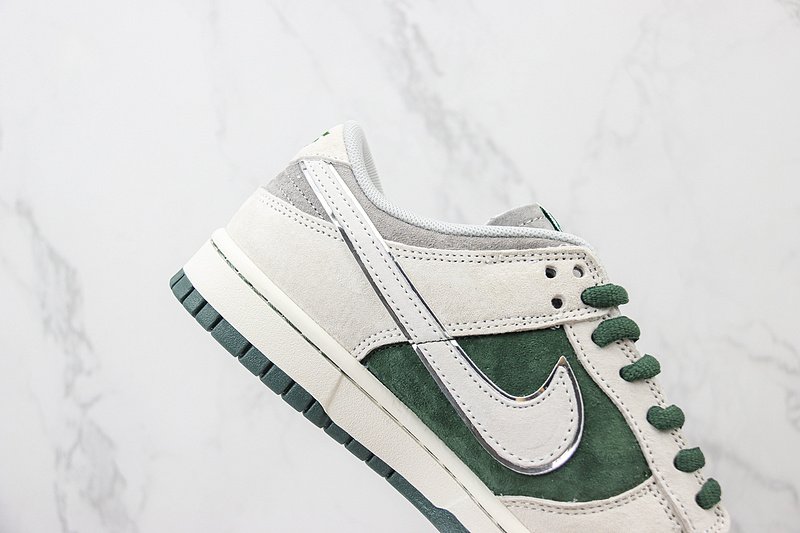 Otomo Katsuhiro x Nike Dunk Low "Steamboy OST/Grey/Dark Green" фото № 3