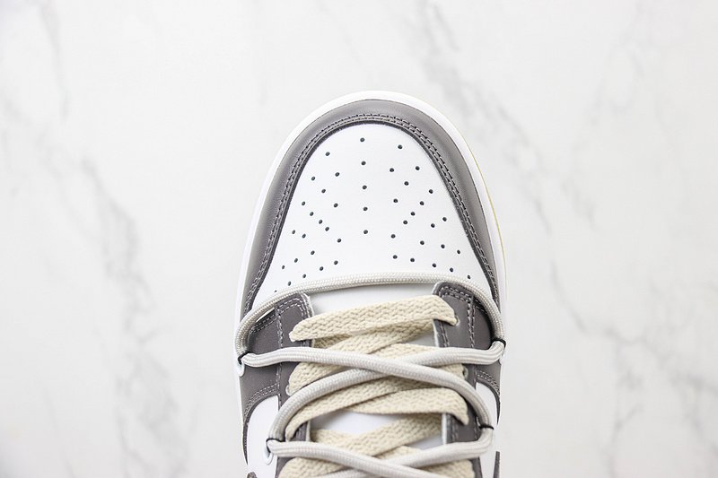 Nike Dunk Low "Brown Khaki" фото № 4