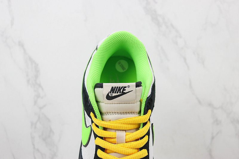 The Powerpuff Girls x Nike Dunk Low "Buttercup Utonium" фото № 5