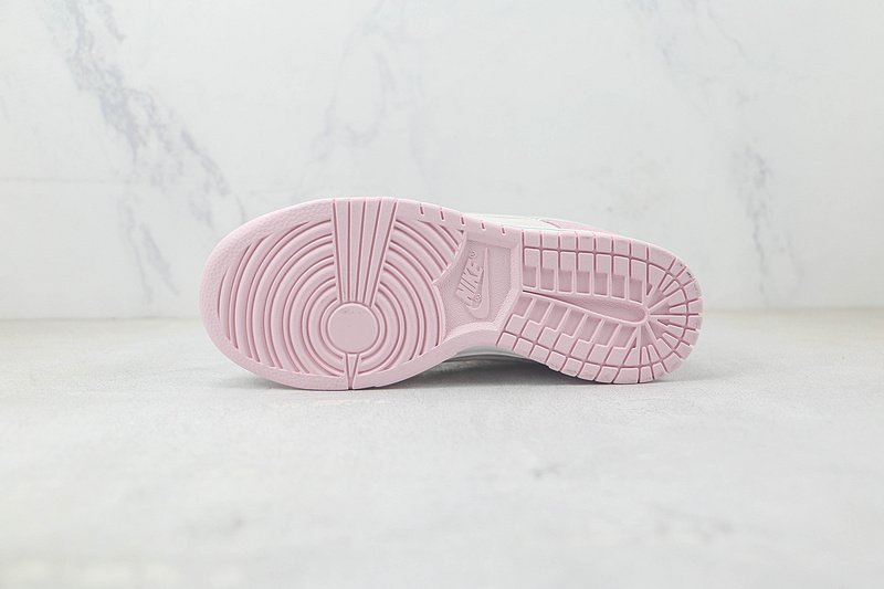 Nike Dunk Low LX "Pink Foam" фото № 9