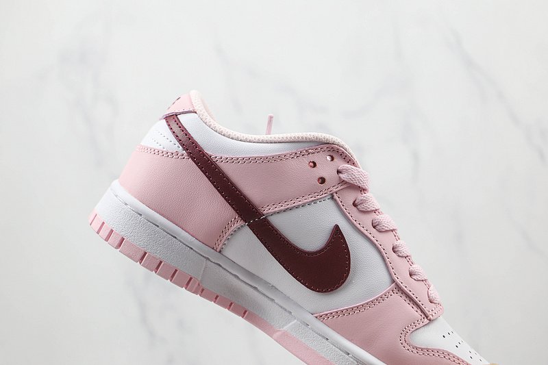 Nike Dunk Low "Pink Foam" фото № 4