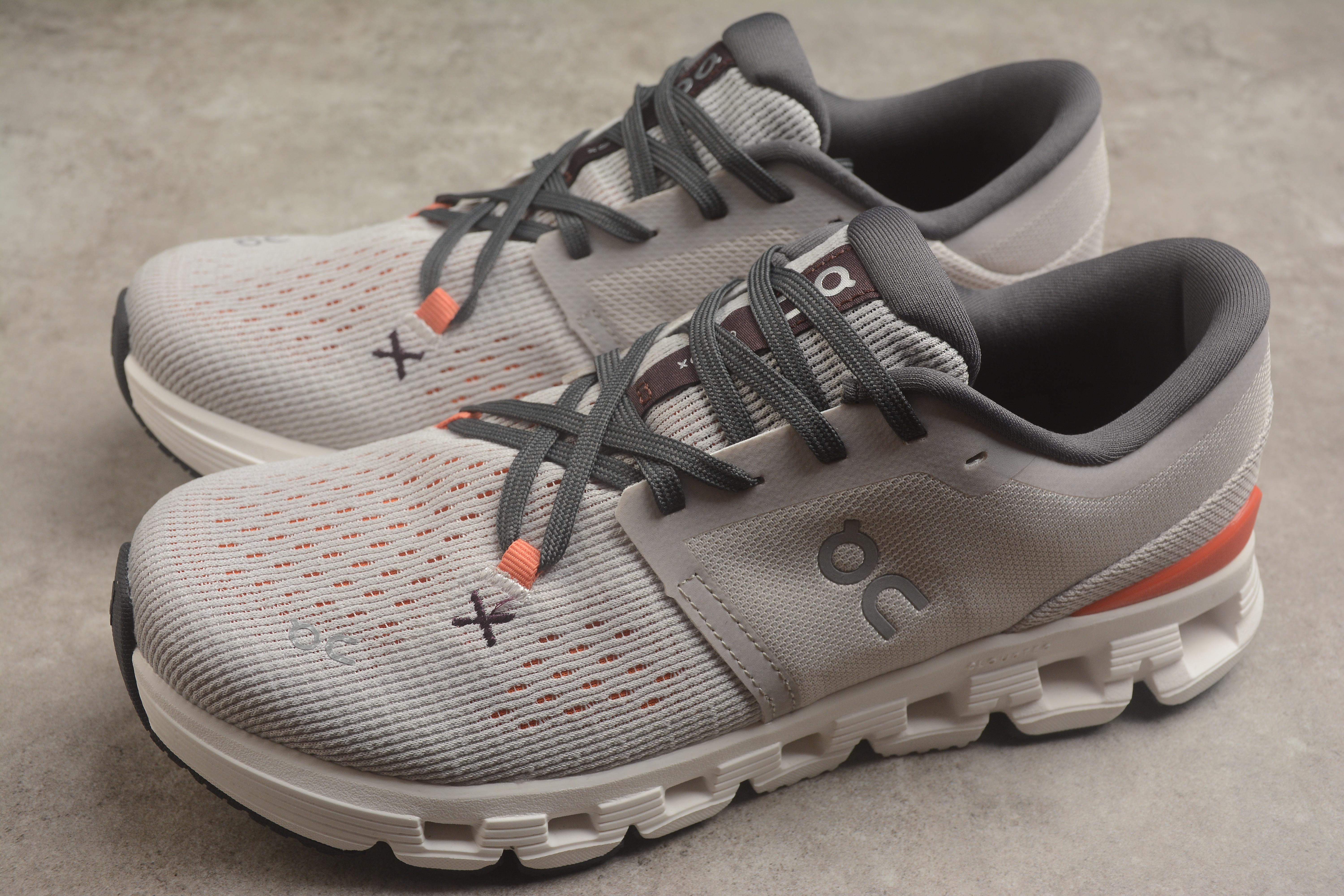 On Cloud X 4 "Silver/Flame" фото № 6