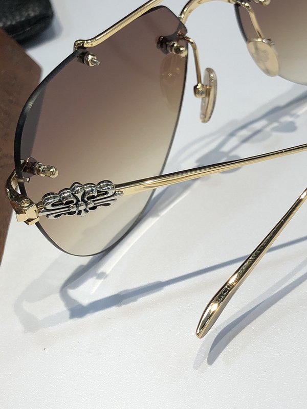 Солнцезащитные очки Chrome Hearts Aviator Shaped Lenses Connect By Top Line "Brown" фото № 3