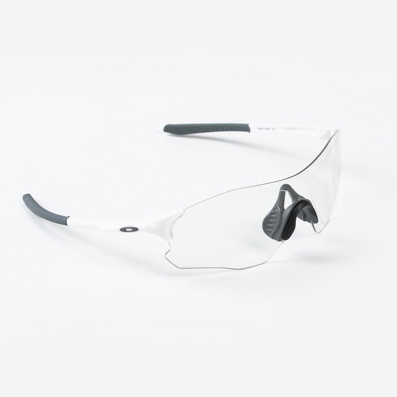 Солнцезащитные очки Oakley Wide Frame With Small Logo "White" фото № 4