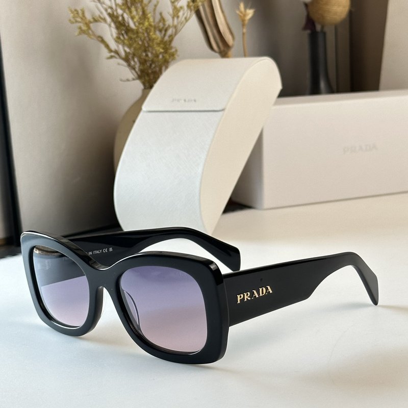 Солнцезащитные очки Prada Frame Decorated By Gold Inscription Side "Black/Violet" фото № 2