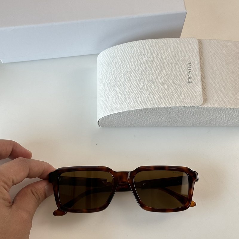 Солнцезащитные очки Prada Frame With Logo In Red Rectangle "Brown/Ginger" фото № 2