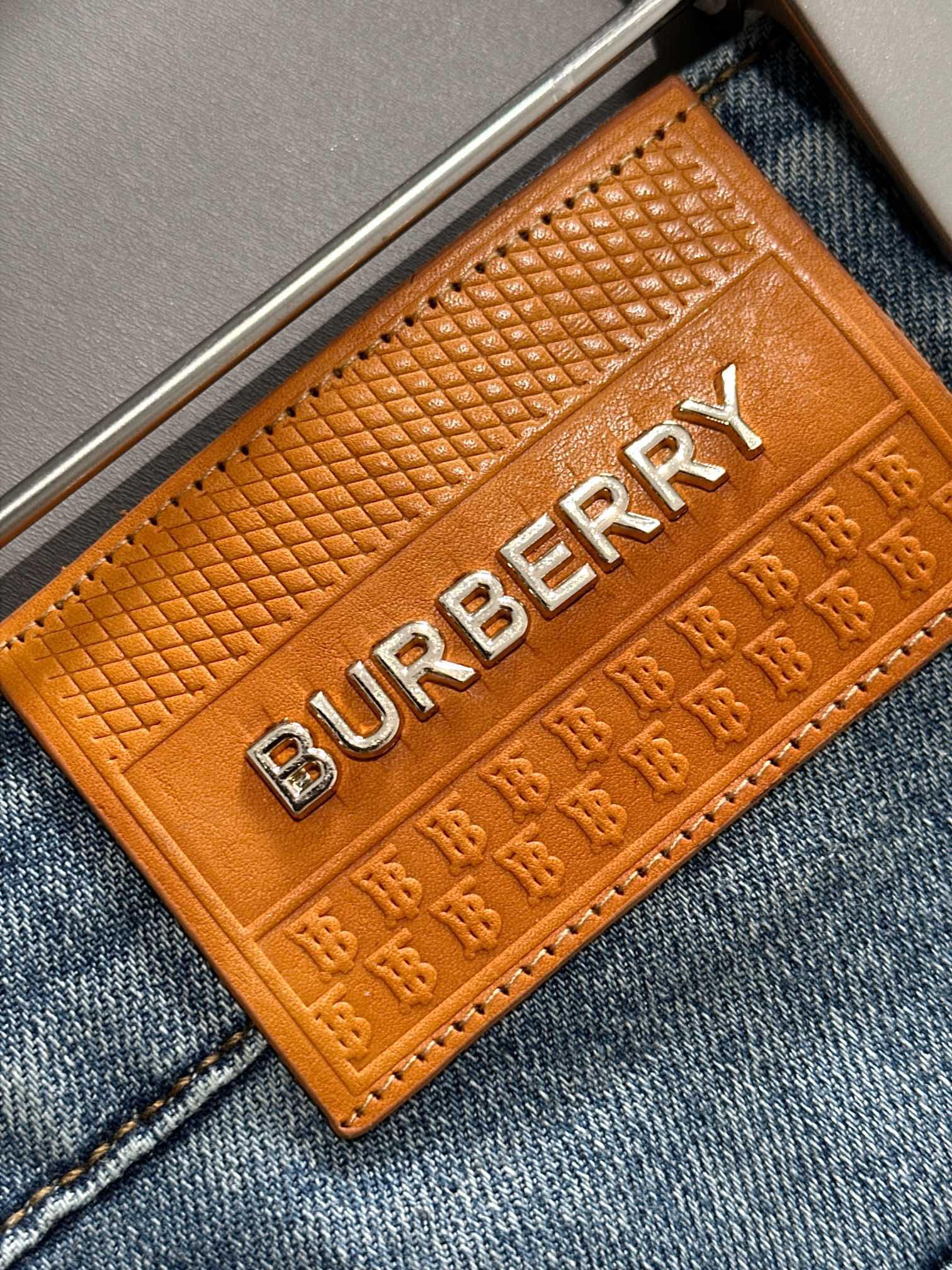 Джинсы Burberry Backside Brown Stripe Burberry Logo "Blue" фото № 4