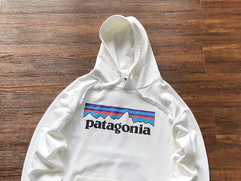 Худи Patagonia Mountain Landscape With Colorful Stripes Front Print "White" фото № 2