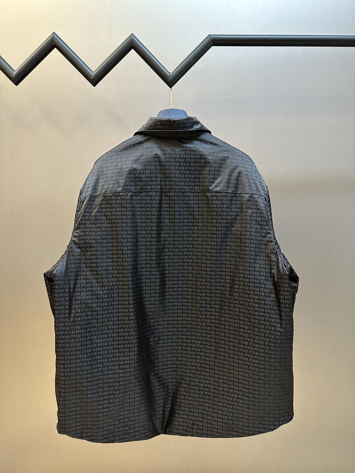 Куртка Miu Miu Black Frontside Logo On Pocket White Logo "Black" фото № 3