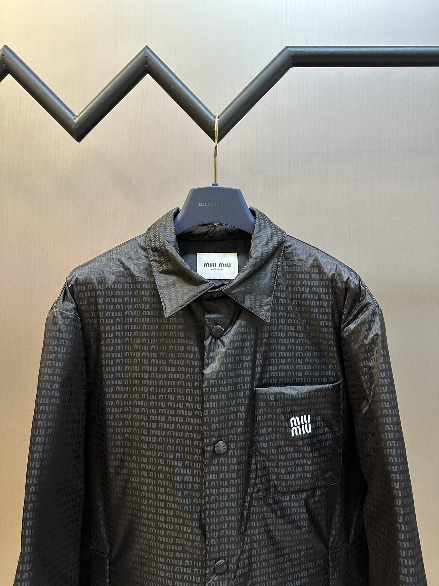 Куртка Miu Miu Black Frontside Logo On Pocket White Logo "Black" фото № 2