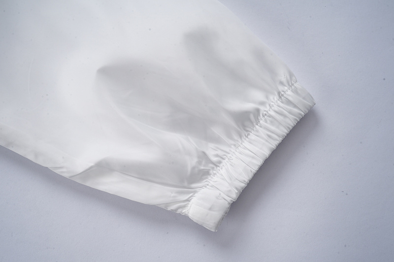 Ветровка Moncler Small Logo On The Sleeve "White" фото № 4